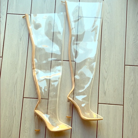 cape robbin clear boots